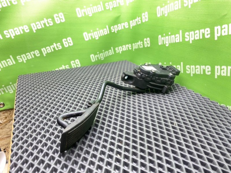 Педаль газа, 1300 рублей, Тверь