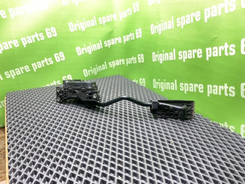 Педаль газа, 1300 рублей, Тверь