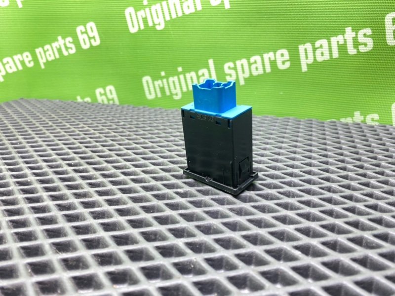 Кнопка, 800 рублей, Тверь