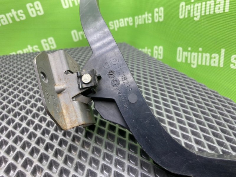 Педаль газа, 800 рублей, Тверь