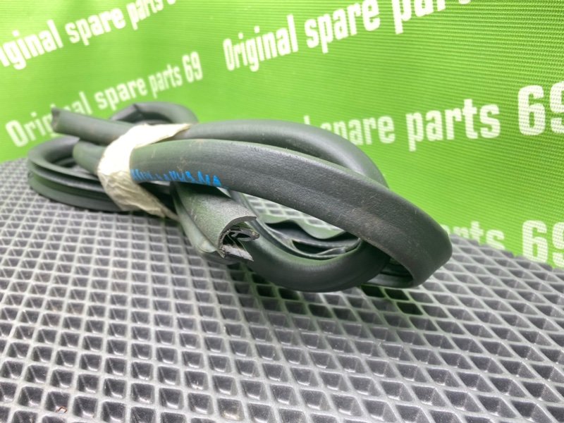 Уплотнитель двери, 1300 рублей, Тверь