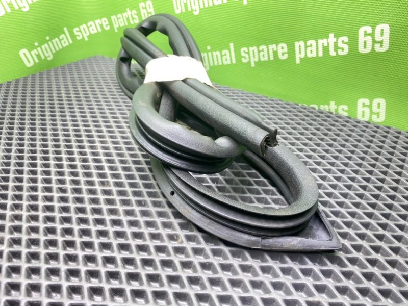 Уплотнитель двери, 1300 рублей, Тверь