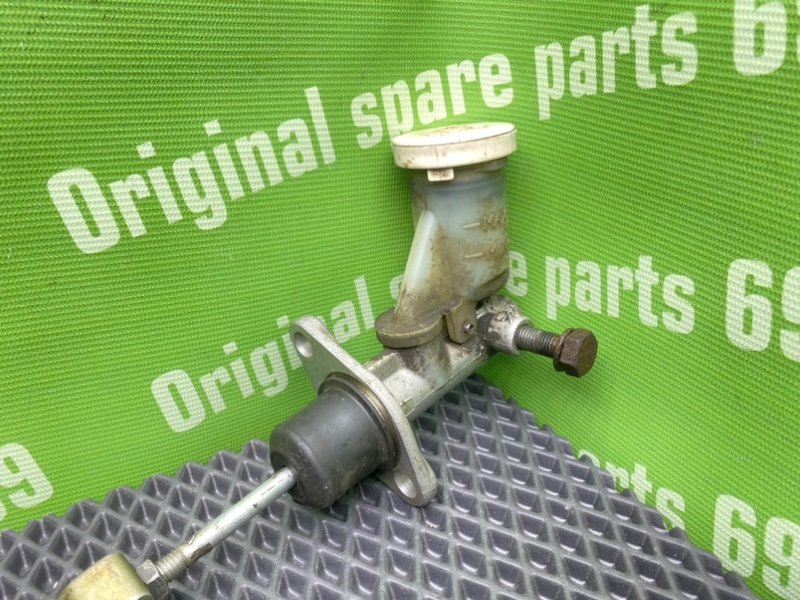 Главный цилиндр сцепления, 1000 рублей, Тверь