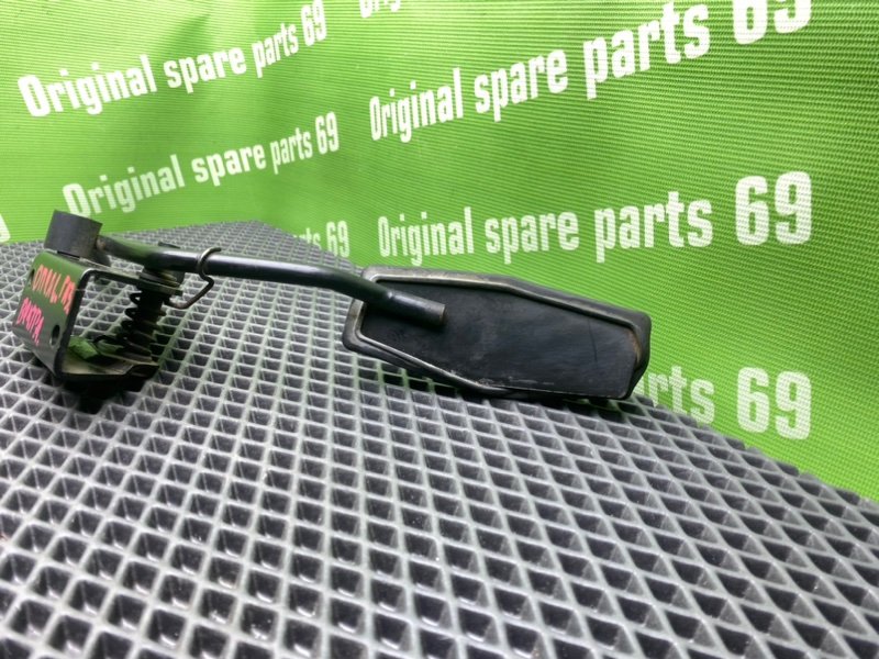 Педаль газа, 800 рублей, Тверь