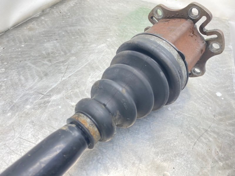 Полуось, 2600 рублей, Калининград