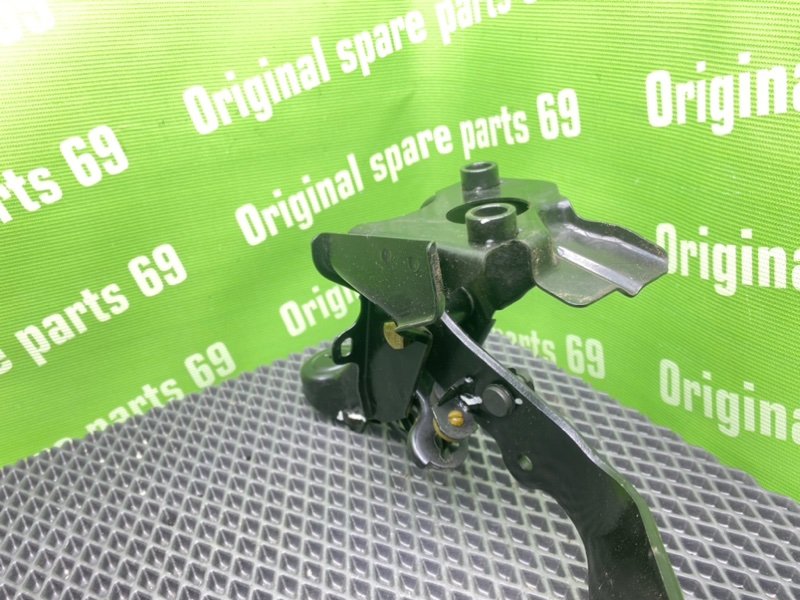 Педаль сцепления, 1600 рублей, Тверь