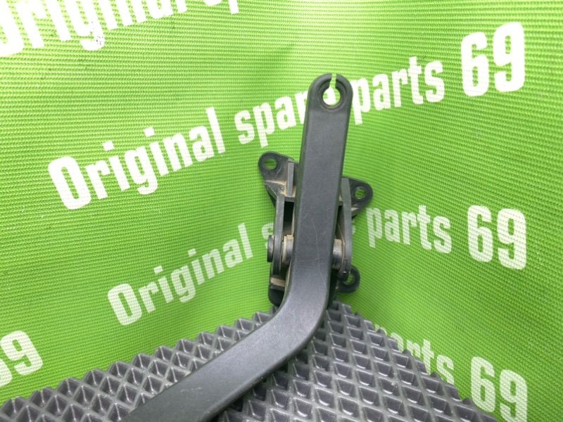 Педаль газа, 800 рублей, Тверь