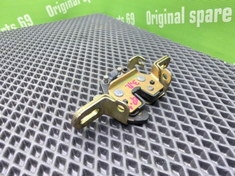 Замок спинки сиденья, 1000 рублей, Тверь