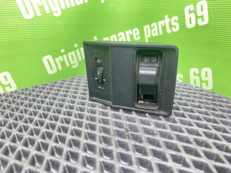 Кнопка ПТФ, 1000 рублей, Тверь