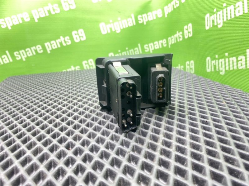 Кнопка ПТФ, 1000 рублей, Тверь