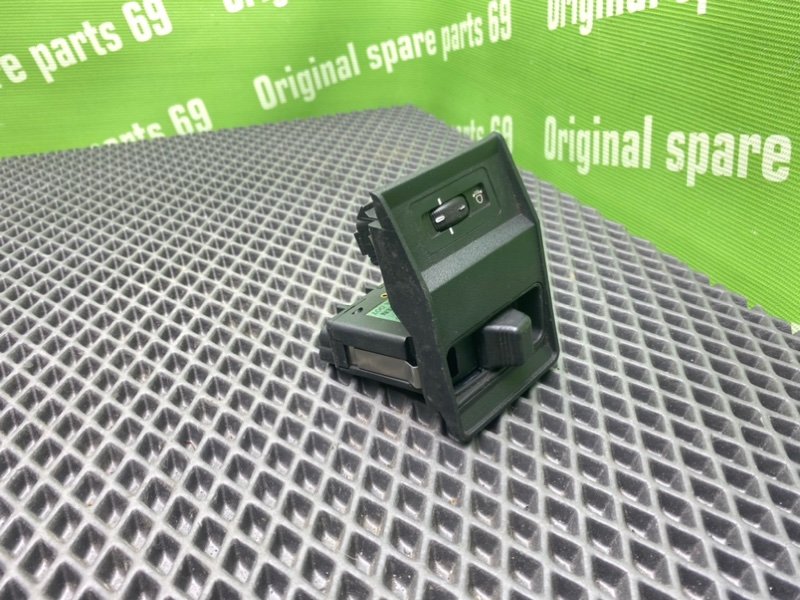 Кнопка ПТФ, 1000 рублей, Тверь