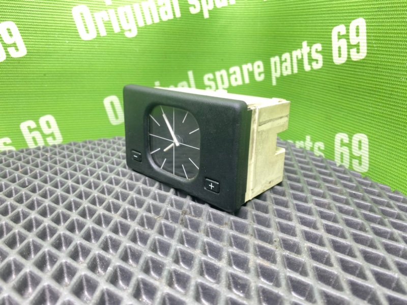 Часы, 1000 рублей, Тверь