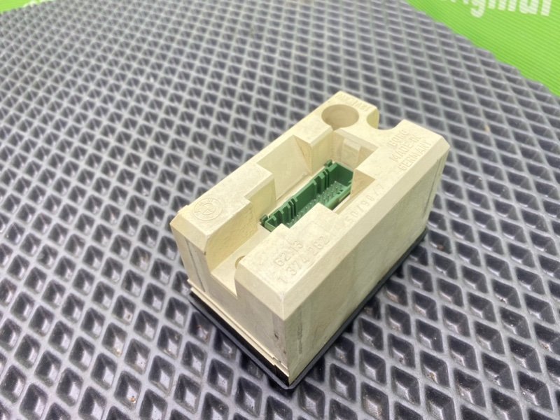 Часы, 1000 рублей, Тверь