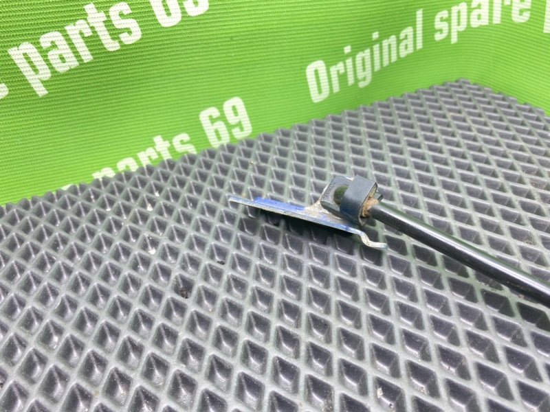 Упор капота, 800 рублей, Тверь