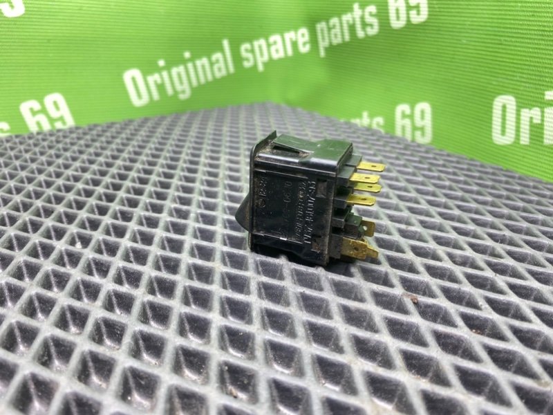 Кнопка, 400 рублей, Тверь