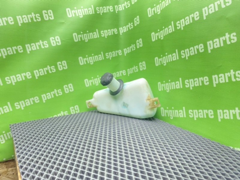 Бачок омывателя заднего стекла, 400 рублей, Тверь