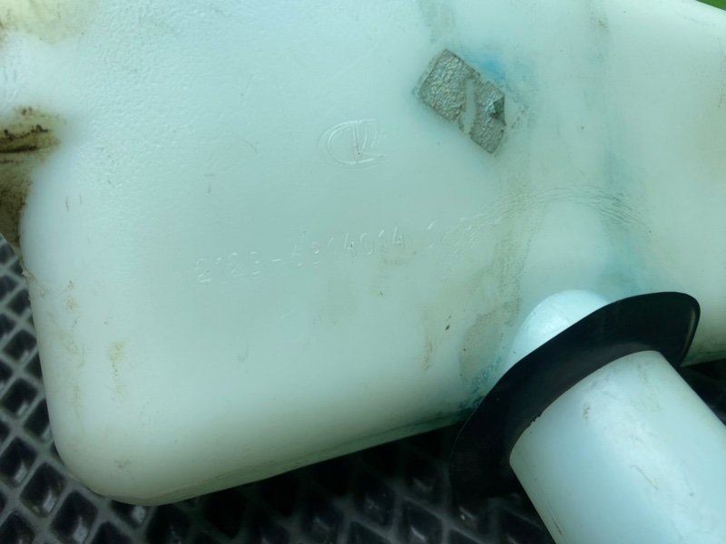 Бачок омывателя заднего стекла, 400 рублей, Тверь