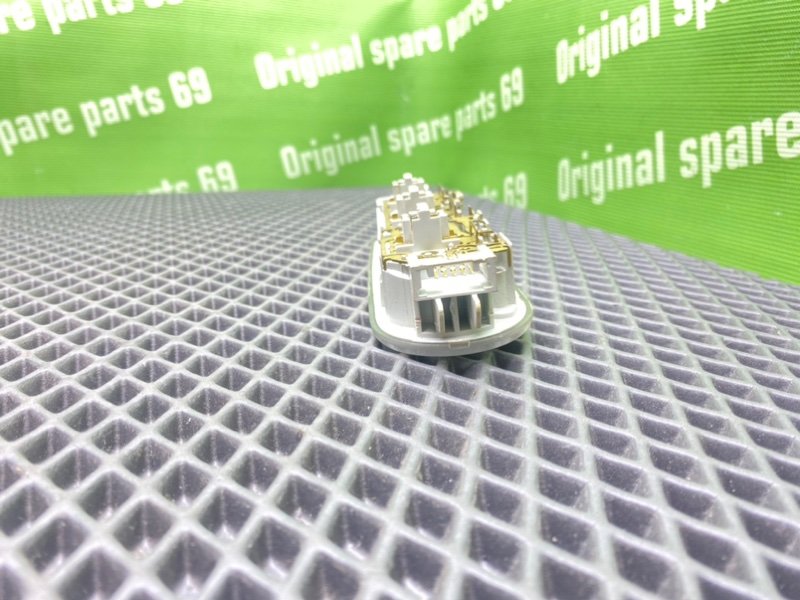 Плафон подсветки салона, 1000 рублей, Тверь