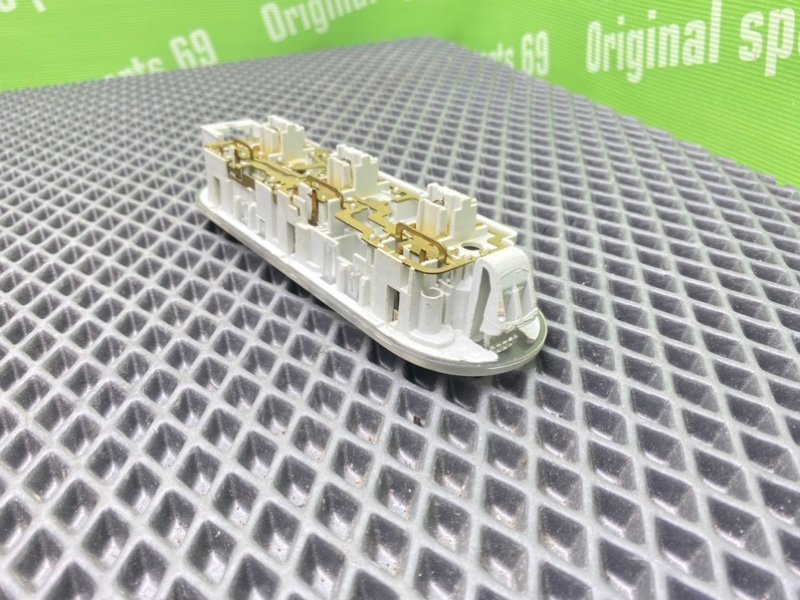 Плафон подсветки салона, 1000 рублей, Тверь