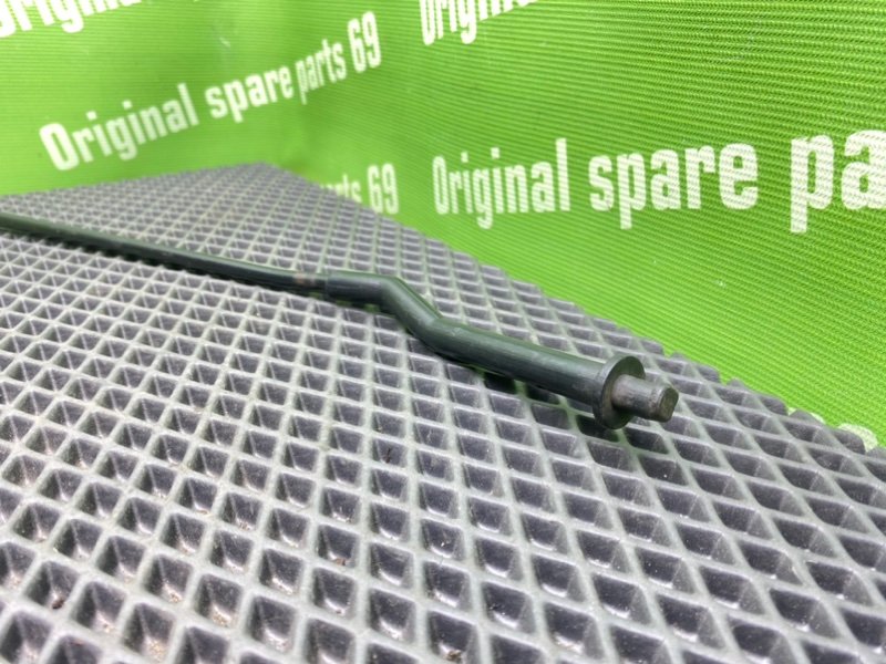 Упор капота, 400 рублей, Тверь