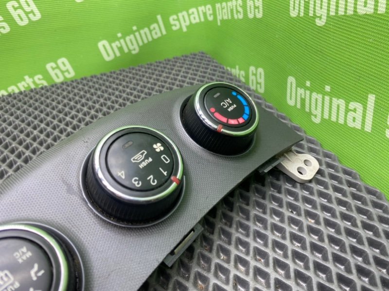 Блок климата, 2100 рублей, Тверь