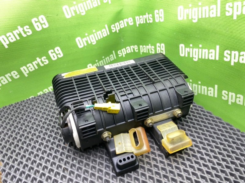 Подушка безопасности, 700 рублей, Тверь