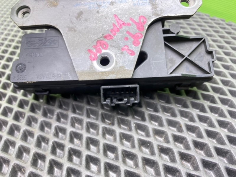 Замок багажника, 2600 рублей, Тверь