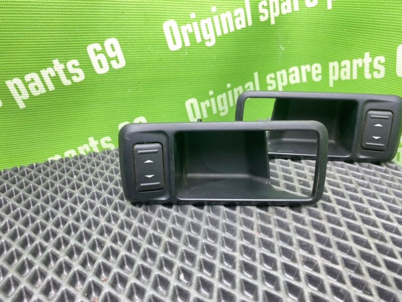 Кнопки эсп, 1000 рублей, Тверь