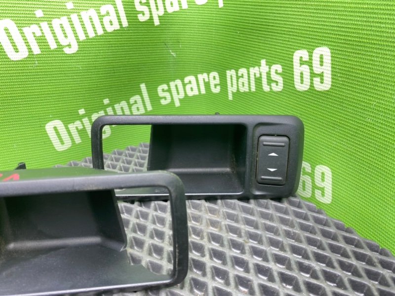 Кнопки эсп, 1000 рублей, Тверь