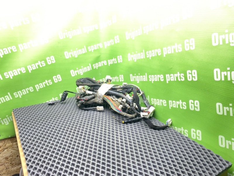 Проводка крышки багажника, 1000 рублей, Тверь