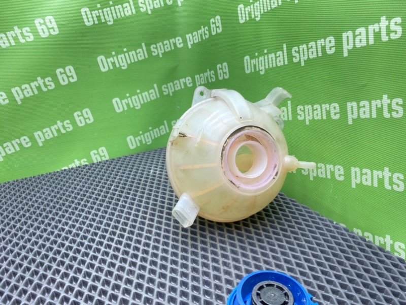 Бачок ож, 1000 рублей, Тверь