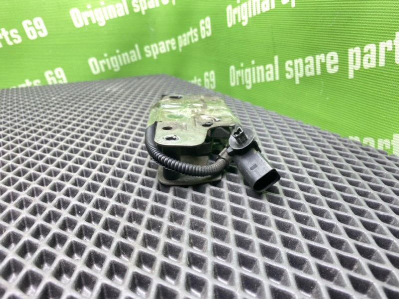 Замок капота, 1400 рублей, Тверь