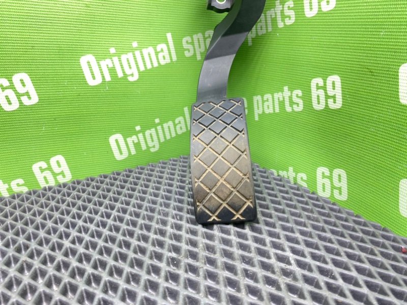 Педаль газа, 1800 рублей, Тверь