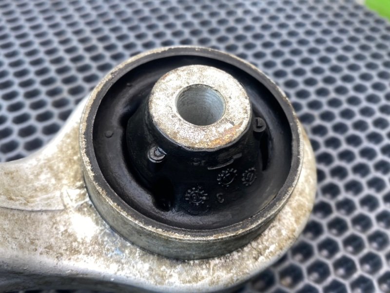 Рычаг подвески нижний, 1900 рублей, Калининград