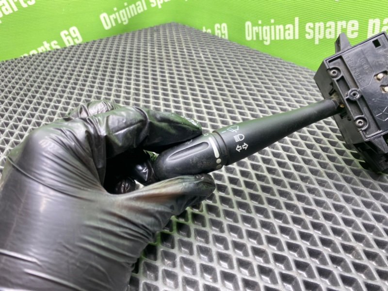 Подрулевой переключатель дворников, 2000 рублей, Тверь