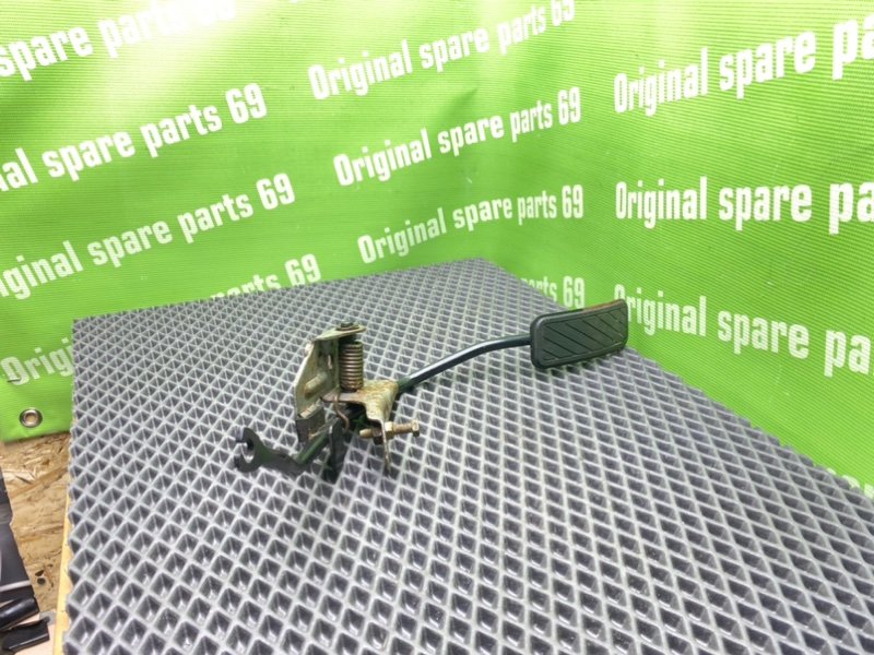 Педаль газа, 500 рублей, Тверь