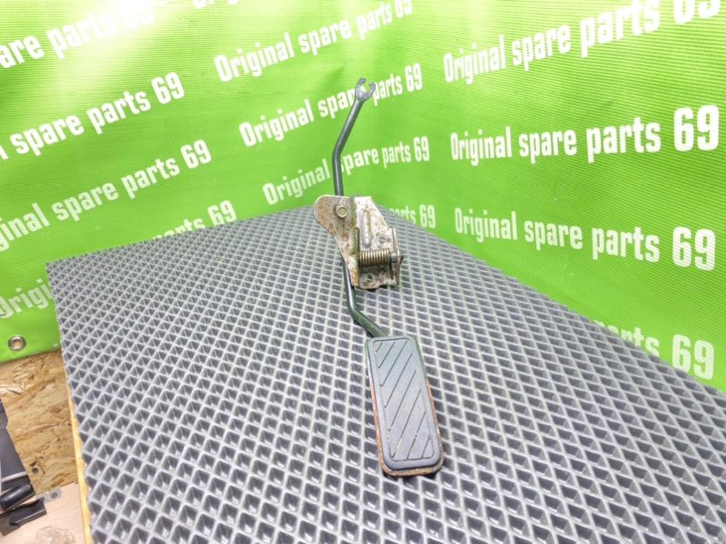 Педаль газа, 500 рублей, Тверь