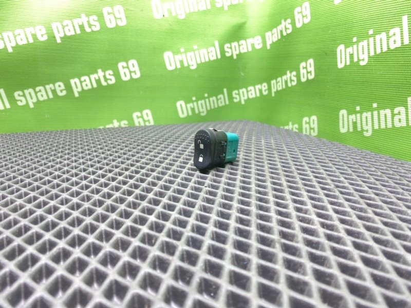 Кнопка центрального замка, 500 рублей, Тверь