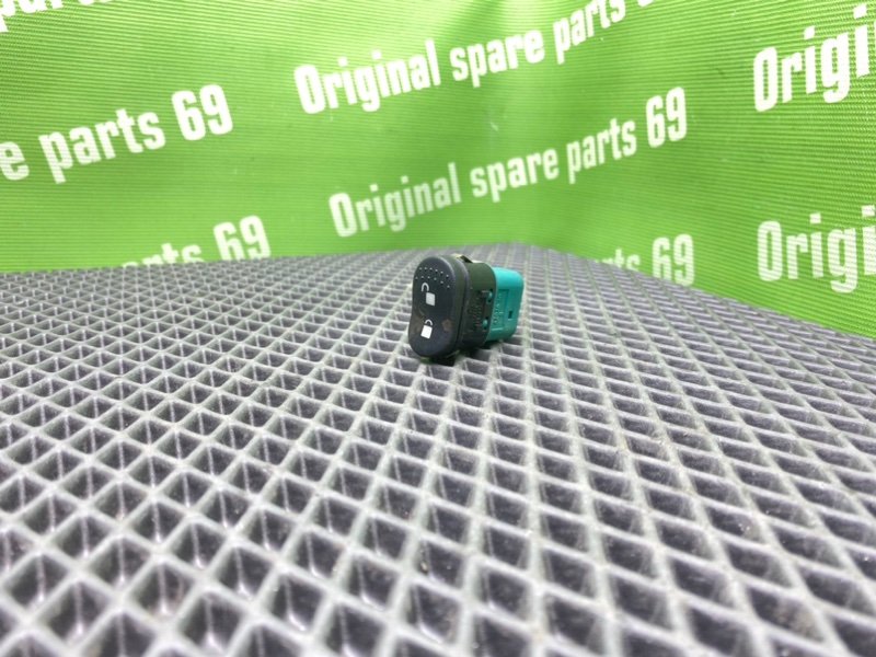 Кнопка центрального замка, 500 рублей, Тверь