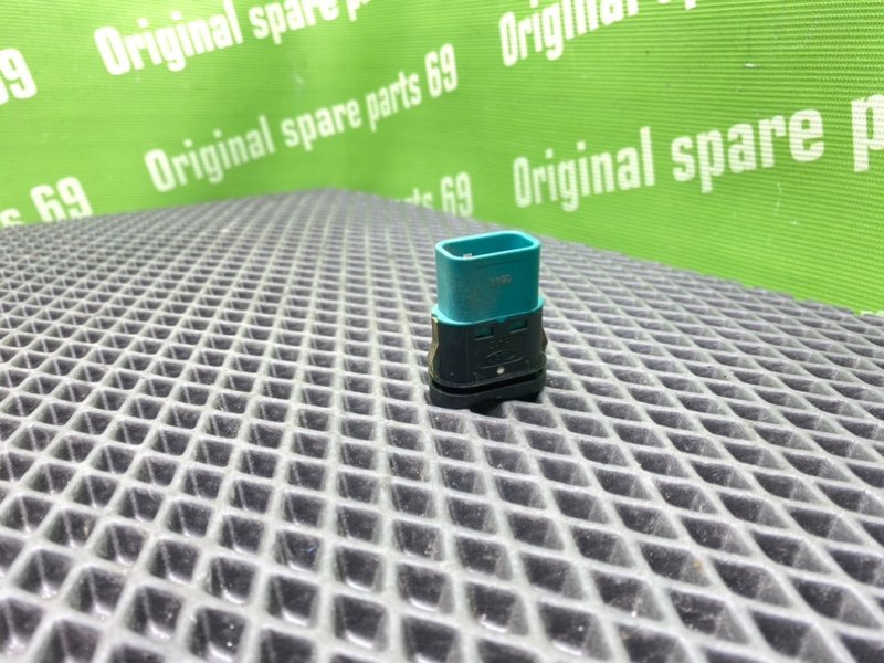 Кнопка центрального замка, 500 рублей, Тверь