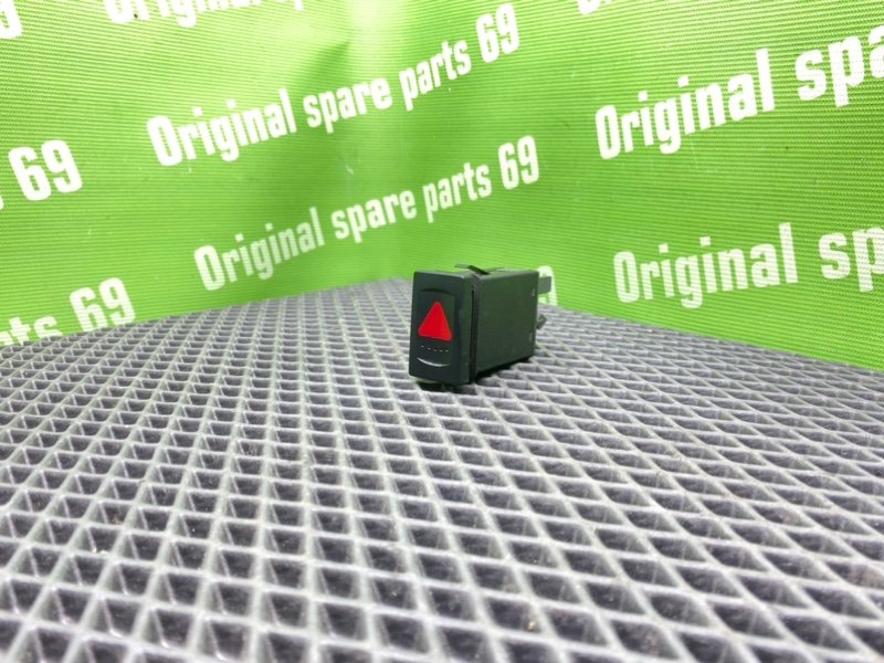 Кнопка аварийки, 1400 рублей, Тверь