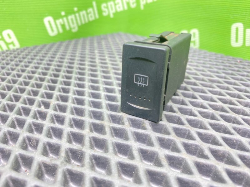 Кнопка обогрева заднего стекла, 800 рублей, Тверь