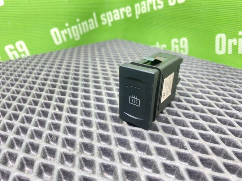 Кнопка обогрева заднего стекла, 700 рублей, Тверь