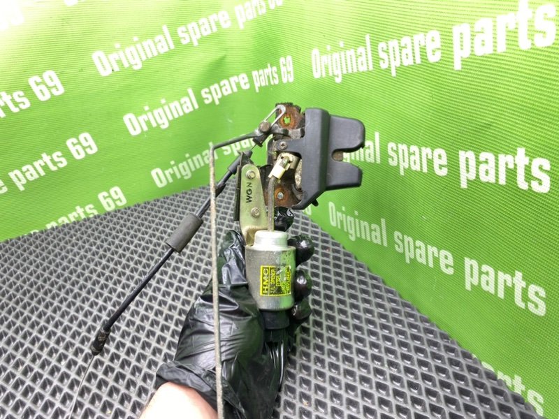 Замок багажника, 1300 рублей, Тверь