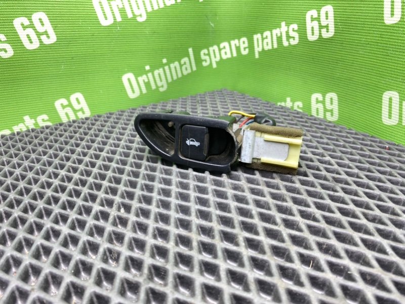 Кнопка, 500 рублей, Тверь