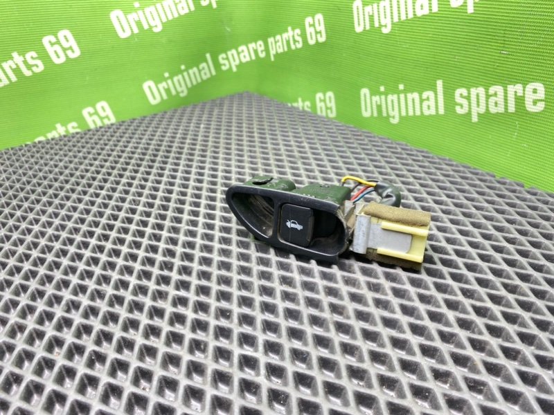 Кнопка, 500 рублей, Тверь