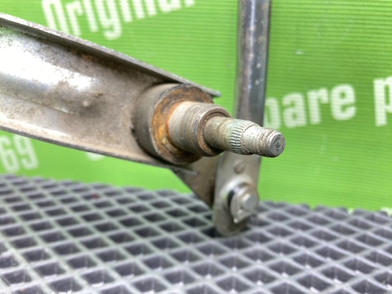 Трапеция дворников, 1400 рублей, Тверь