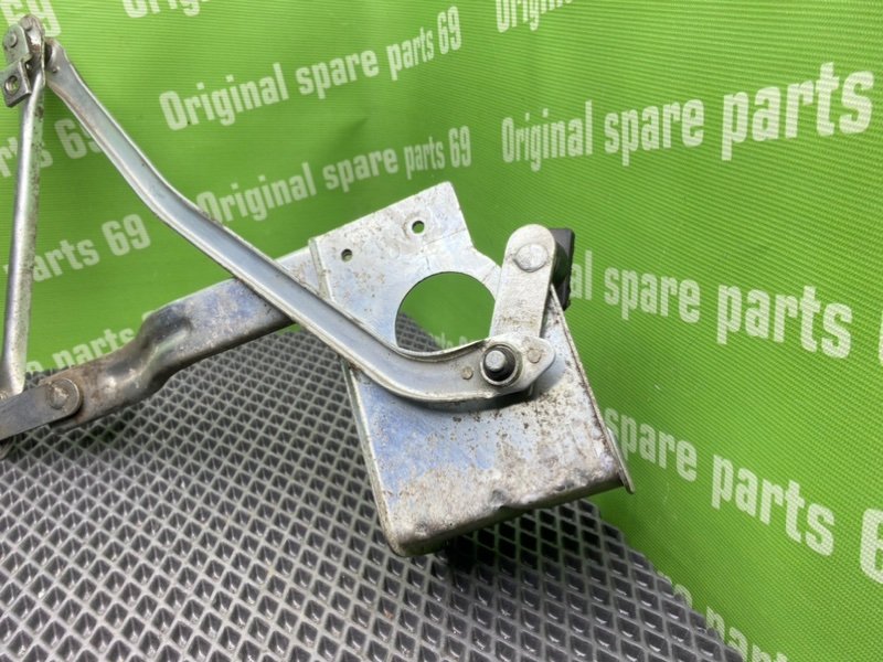 Трапеция дворников, 1400 рублей, Тверь