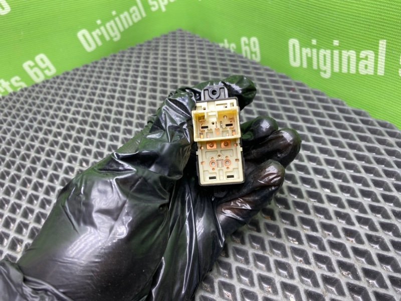 Кнопка эсп, 500 рублей, Тверь