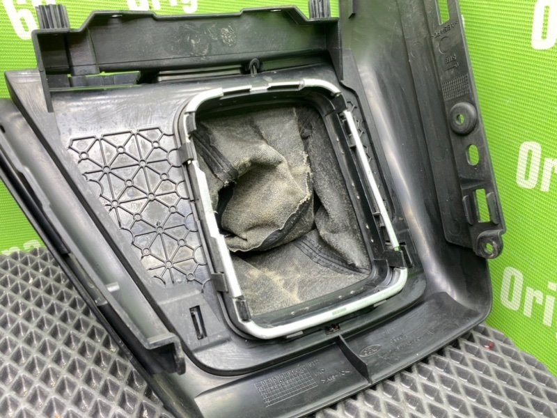 Накладка консоли, 2500 рублей, Тверь